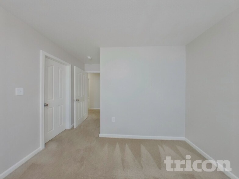 Building Photo - 4826 Manchineel Ln