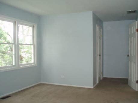 Building Photo - 327 Carthage Ct