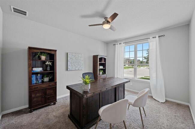 Building Photo - 12900 Mission River Dr