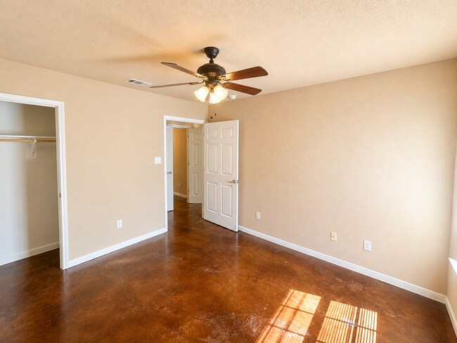 Building Photo - AVAILABLE MID AUGUST!! 3bd/2ba in Harker Heights!