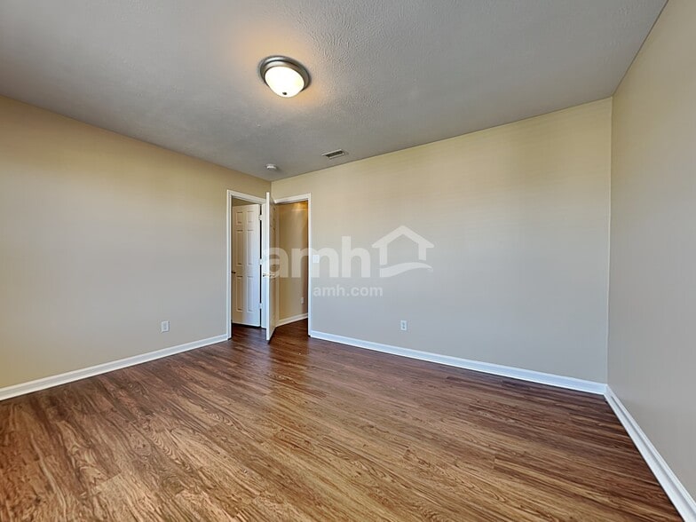 Building Photo - 11412 Apalachian Way