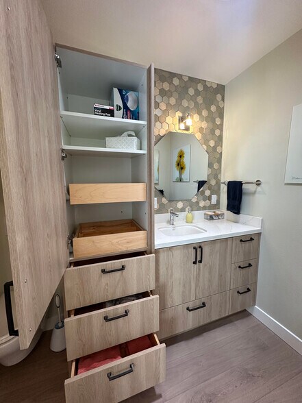 Bathroom #2 - sink and storage - 1490 Ash St
