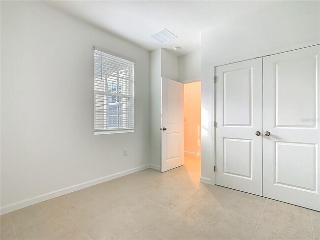 Building Photo - 2408 Celebration Blvd