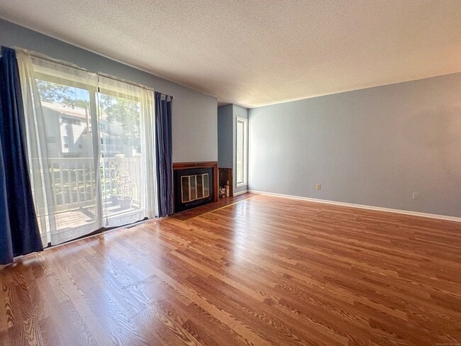 Building Photo - 52 Currier Way