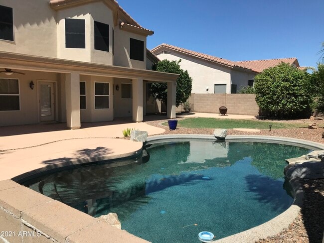 Building Photo - 5333 E Anderson Dr