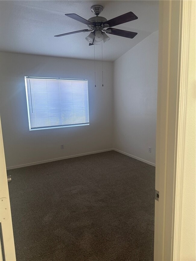 Building Photo - 2471 Sabino Dr