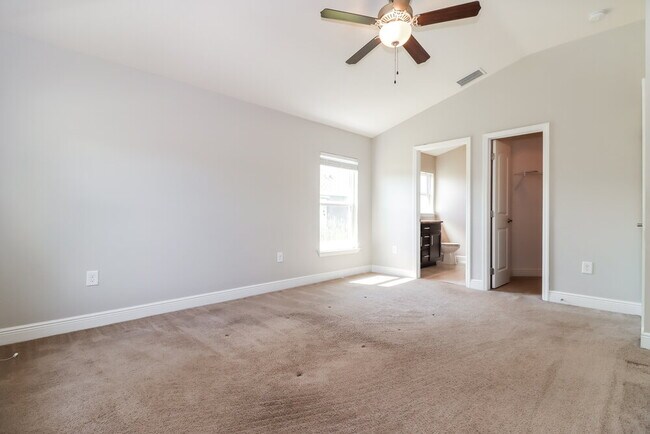 Building Photo - 13255 Niti Dr