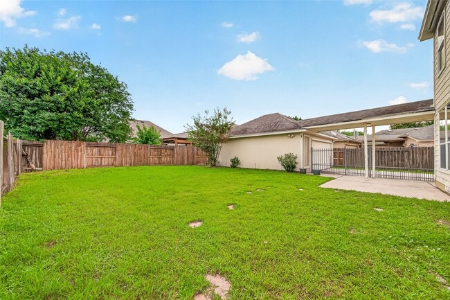 Building Photo - 26806 Shoal Hollow Ct