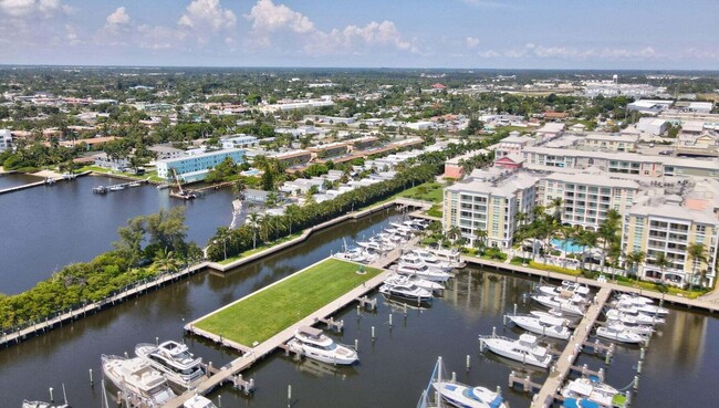 Building Photo - 106 Moorings Dr