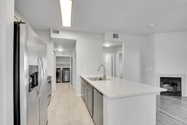 Building Photo - $1,795.95 - $300 OFF First Month's Rent , 1 Bedroom, 1 Bathroom, Condo in Arvada with Washer and ...