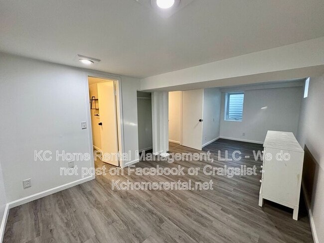 Building Photo - 9001 Jarboe St