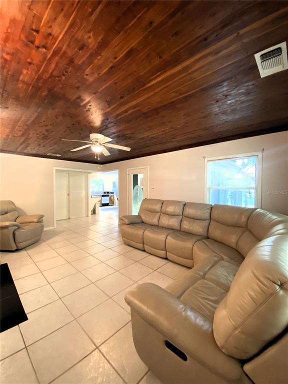 Building Photo - 5500 Lake Lizzie Dr