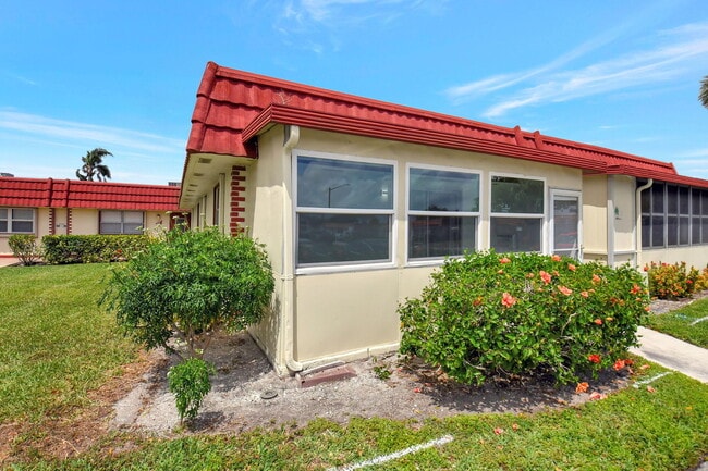 Building Photo - 78 Seville Blvd