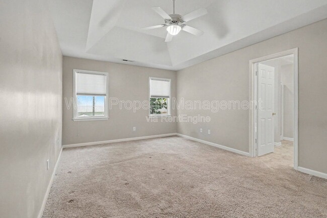 Building Photo - 13606 Red Wine Ct