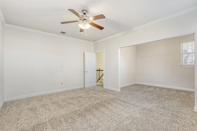 Building Photo - 600 Acadia Bnd