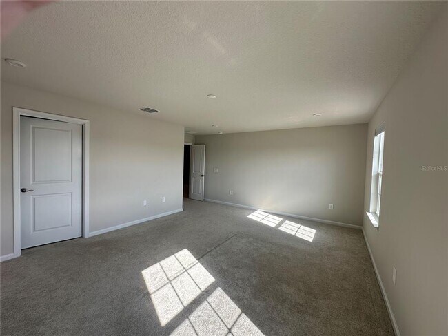 Building Photo - 3785 Blue Mountain Wy