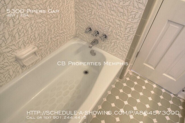 Building Photo - 5300 Pipers Gap Dr