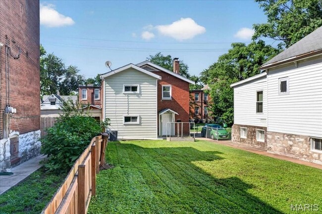 Building Photo - Cute Tower Grove South Home