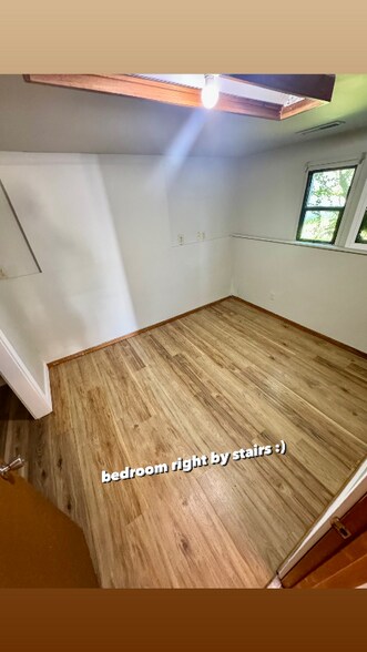 Building Photo - 421 N 125th St