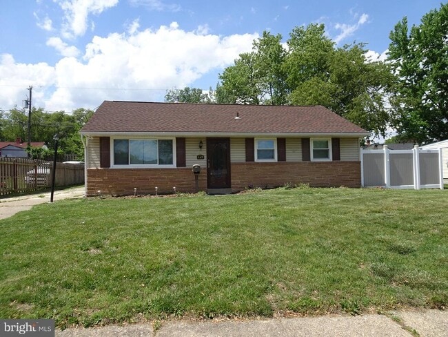 Primary Photo - 147 Cross Ave