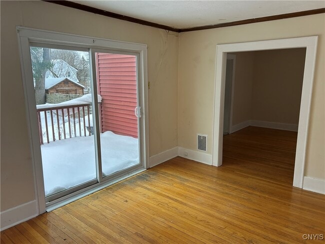 Building Photo - 110 Homewood Dr