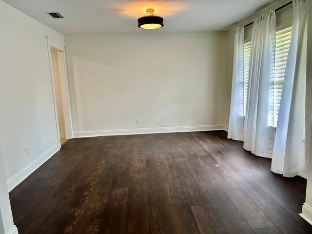 Building Photo - 503 Highland Woods Dr W