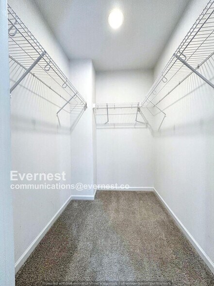 Building Photo - 1221 Marble St