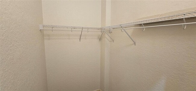 Building Photo - 1152 Deardon Dr