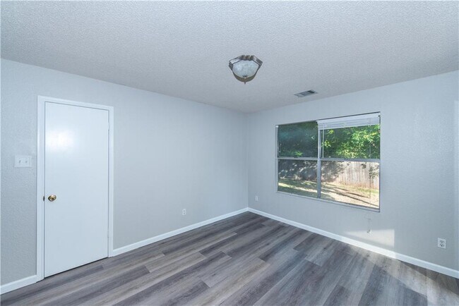 Building Photo - 3705 Walleye Way