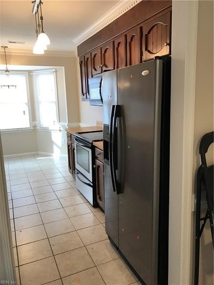 Building Photo - 1229 Mabry Mill Pl