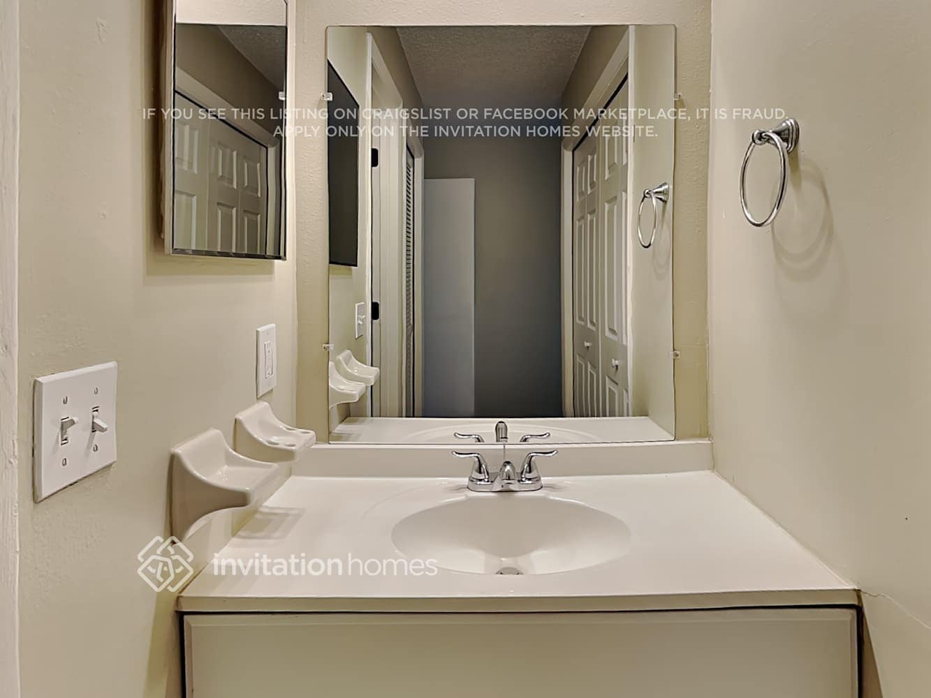 Building Photo - 819 Sunridge Point Dr