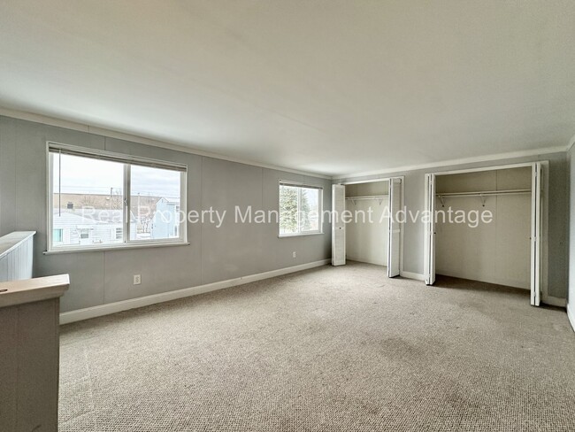 Building Photo - No Deposit Required! Beautifully Updated 3...