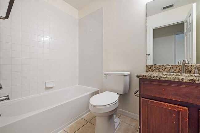 Building Photo - 8505 Edgewater Pl Blvd