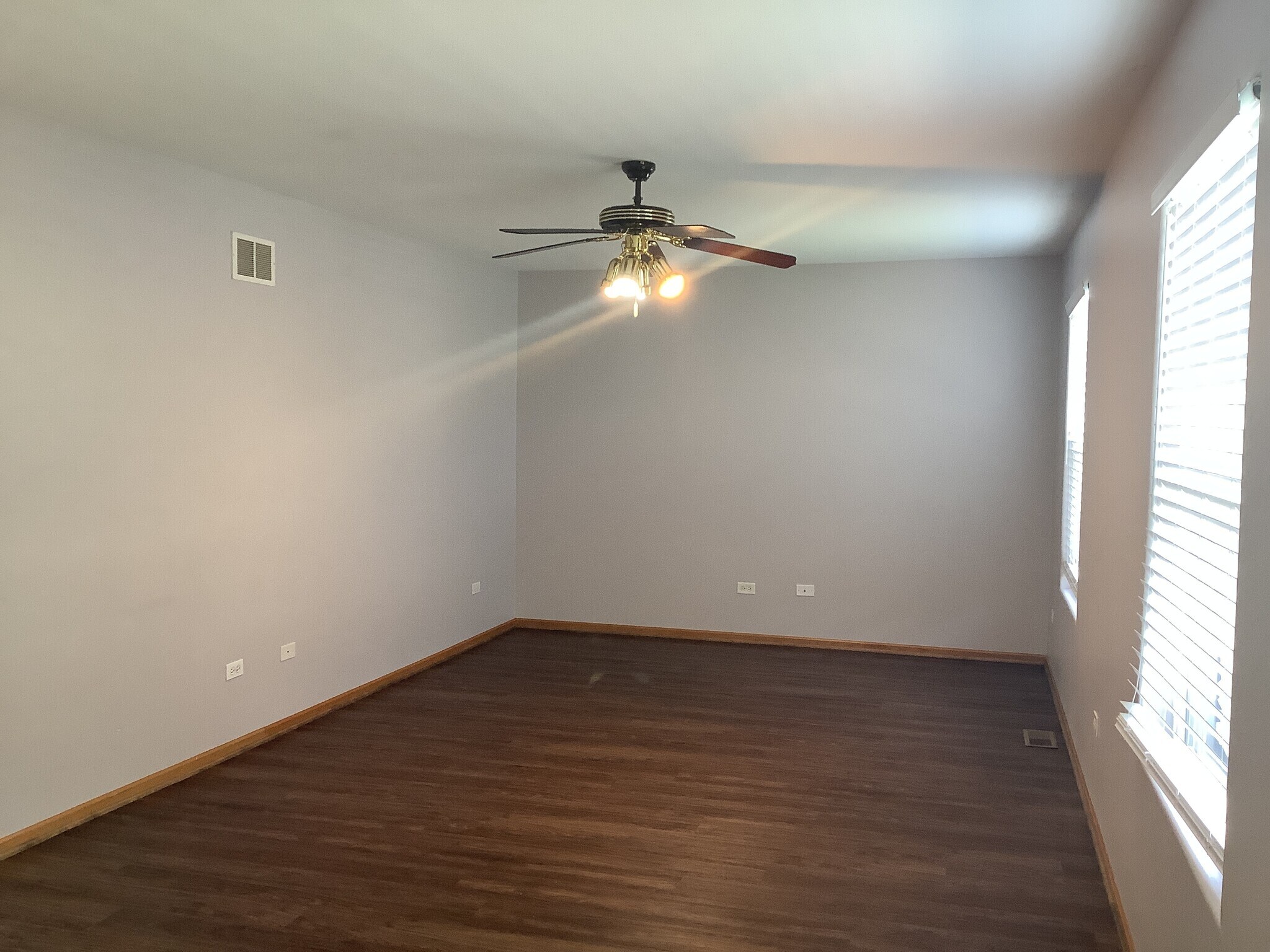Building Photo - 5209 Sunmeadow Dr