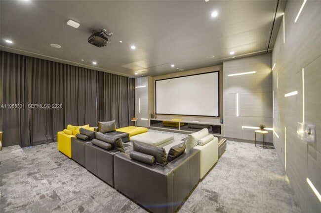 Building Photo - 45 SW 9th St