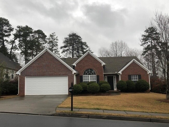 Primary Photo - 3780 Crescent Walk Ln NE