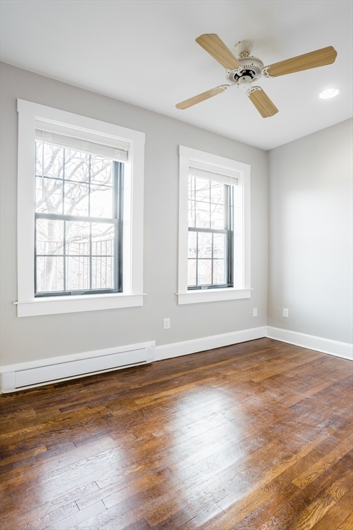 Building Photo - 534 Tremont St