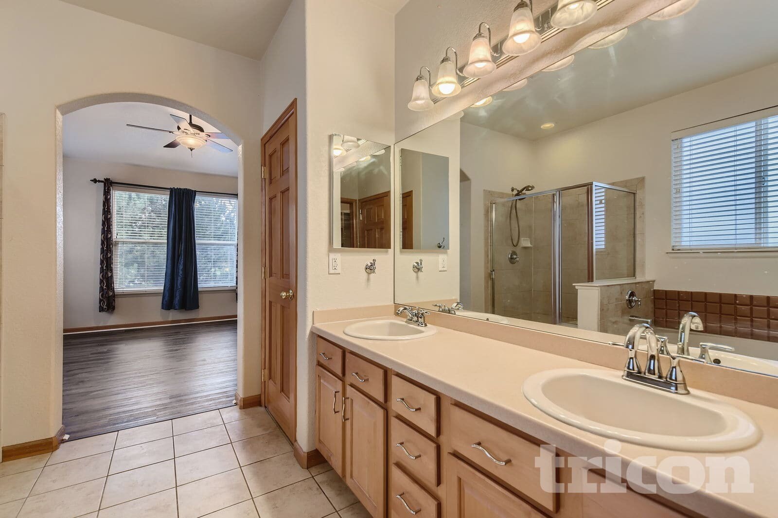 Building Photo - 4981 Mt Cameron Dr