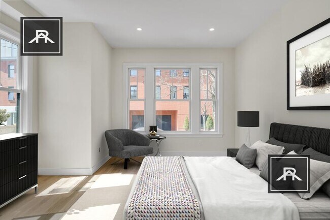 Building Photo - 4 bedroom in Brookline MA 02446