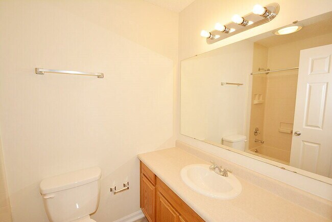 Building Photo - 1829 Maradona Dr