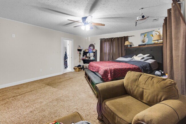Building Photo - 371 Carolina Pines Blvd