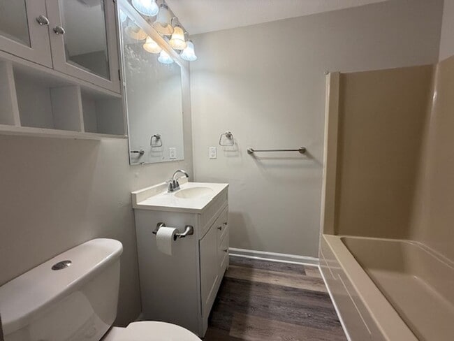 Building Photo - 3 Bedroom with Finished Walk Out Basement!