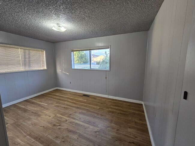 Building Photo - 2814 Callahan Dr