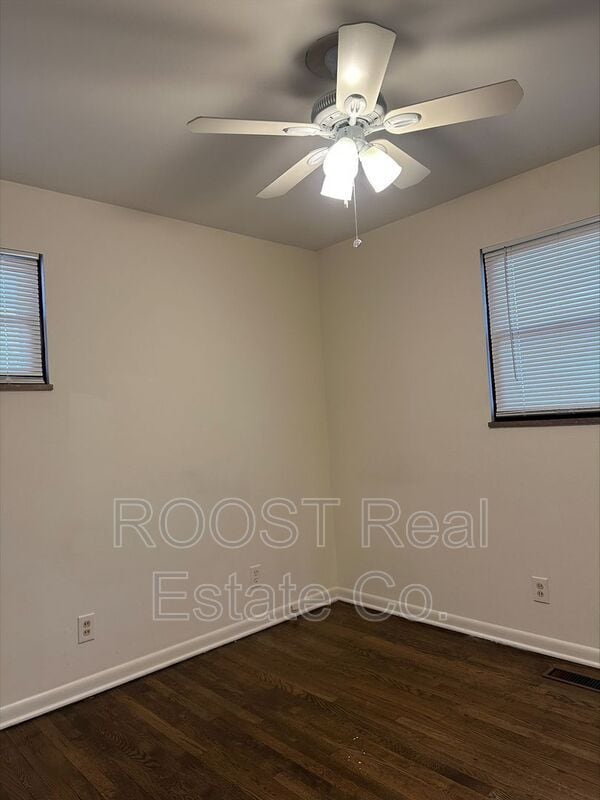 Building Photo - 1065 Parma Ave