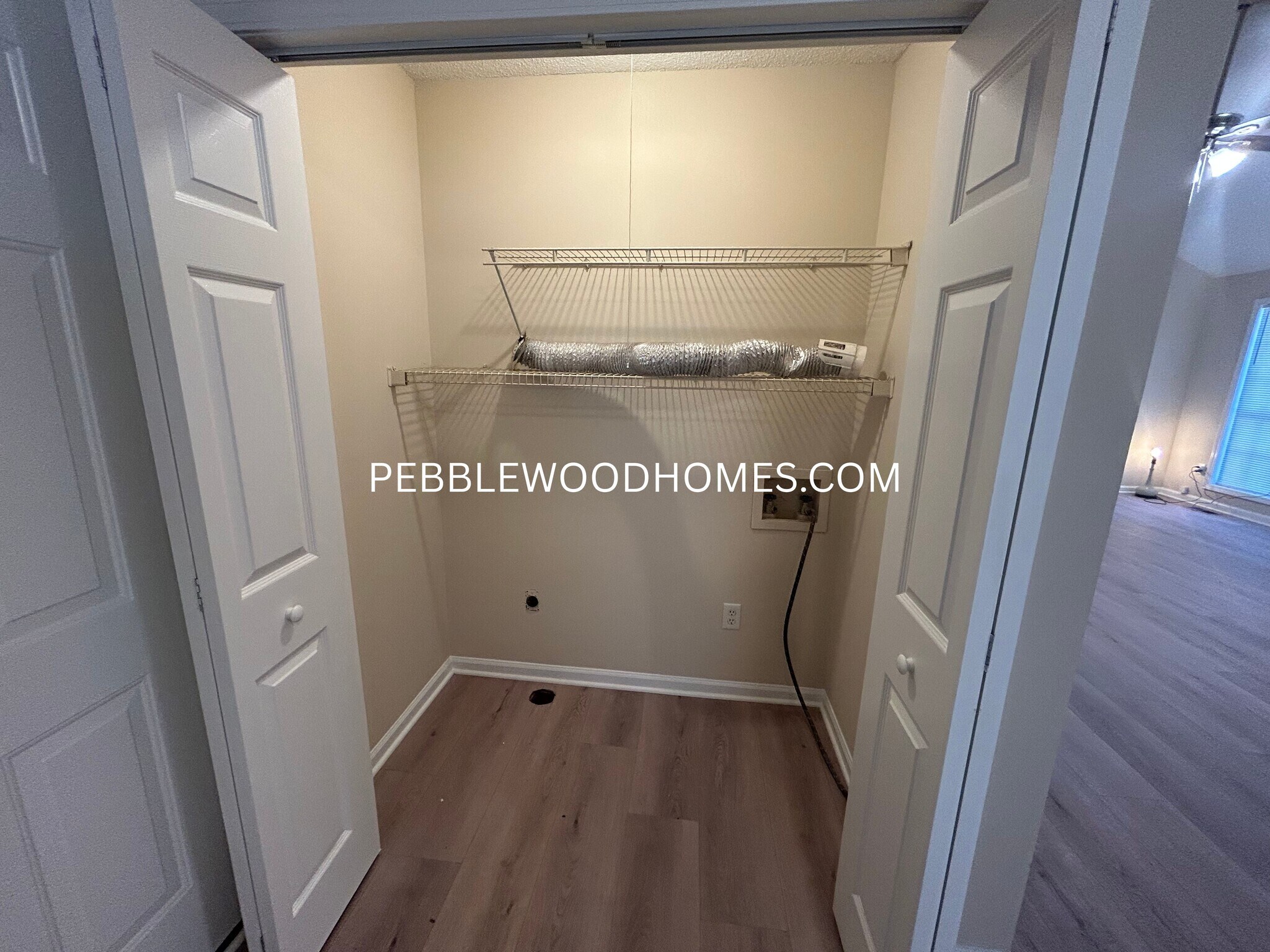 Building Photo - 2599 Candler Way SW