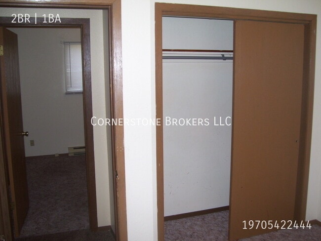 Building Photo - 238 Applewood Ct