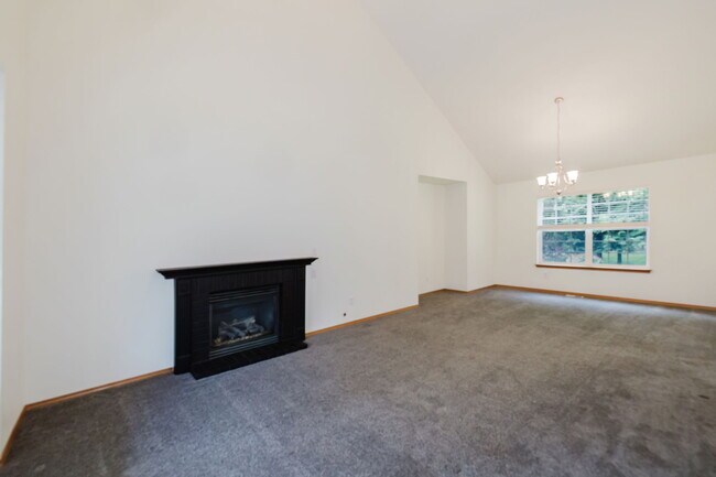 Building Photo - 6492 Wexford Ave SW