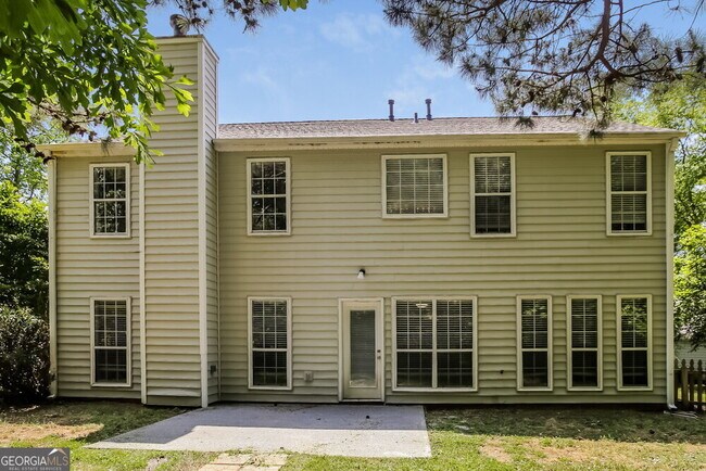 Building Photo - 104 Fallow Ln