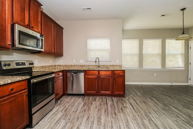 Building Photo - 1421 Jordans Pond Ln