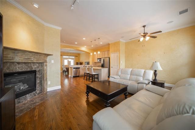 Building Photo - 5729 Pantheon Ct